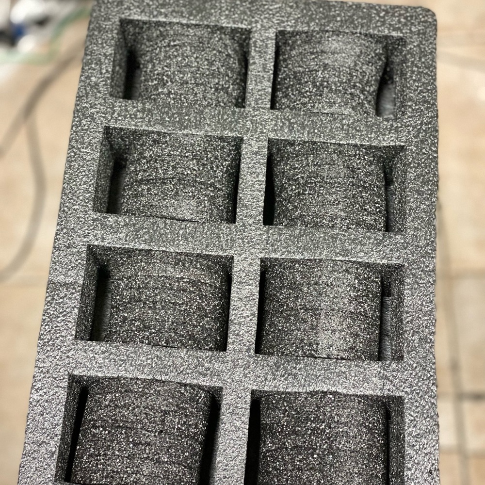 Invicta 8 slot foam insert